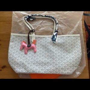 Goyard tote bag from EMO Korea, never used, excellent condition, brand new